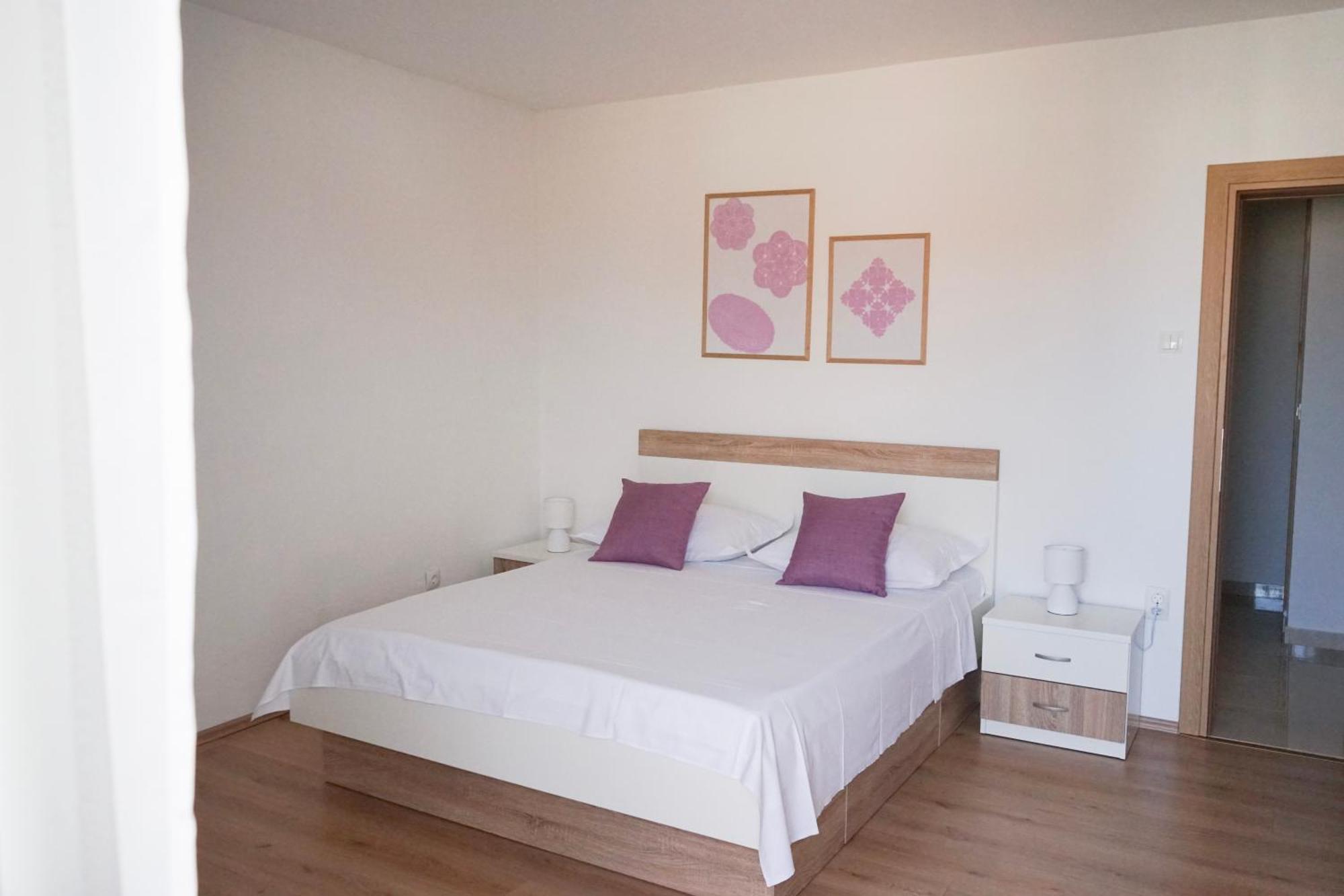 Apartments Rose Makarska Zewnętrze zdjęcie
