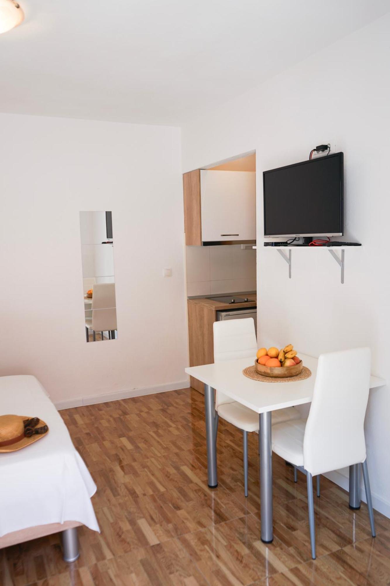 Apartments Rose Makarska Zewnętrze zdjęcie