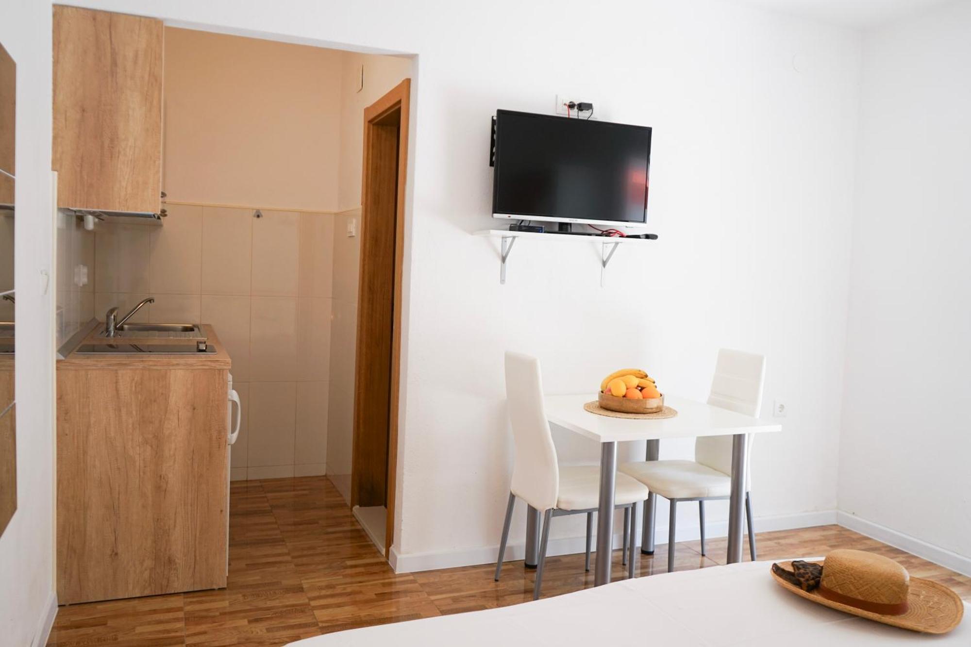 Apartments Rose Makarska Zewnętrze zdjęcie