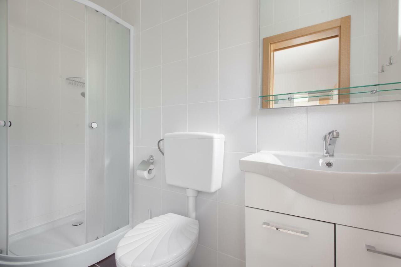 Apartments Rose Makarska Zewnętrze zdjęcie